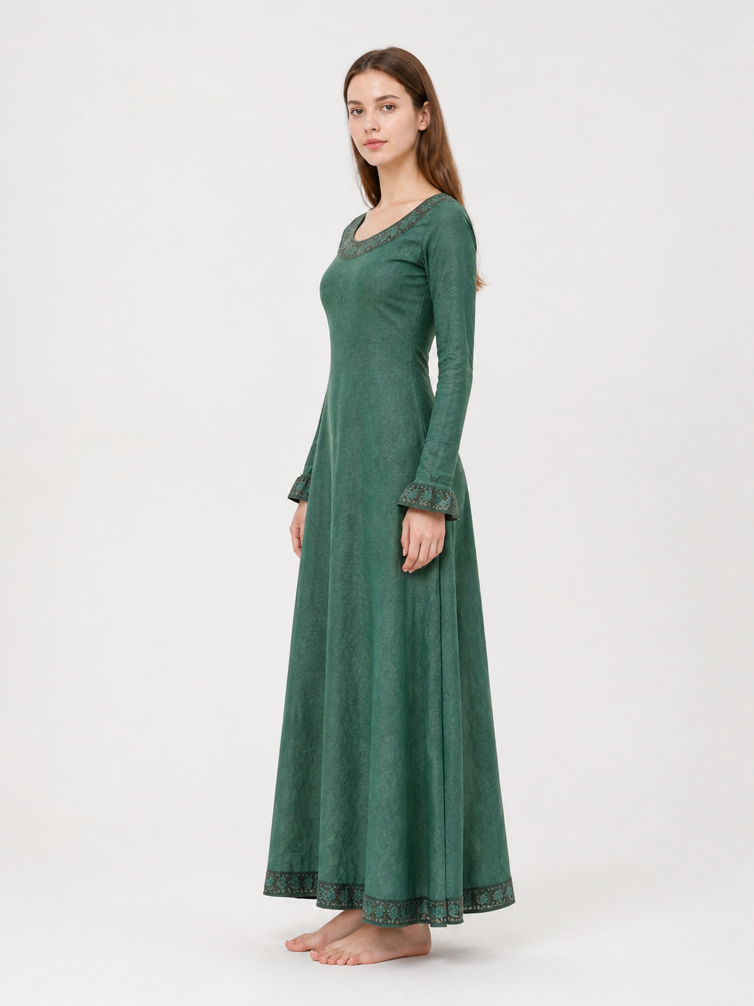 Dark Green Medieval Dress with Long Sleeves