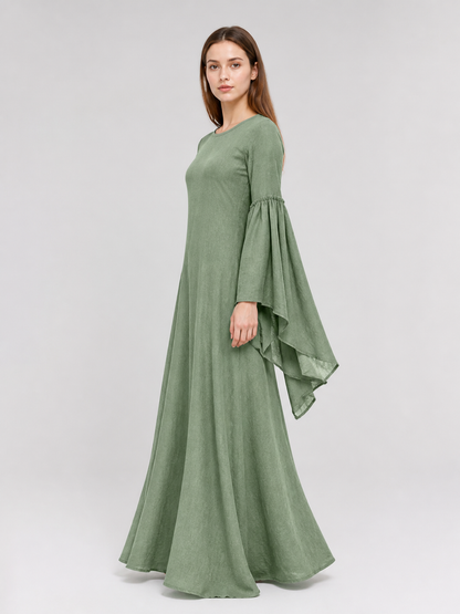 Long Green Retro-Style Dress with Belt