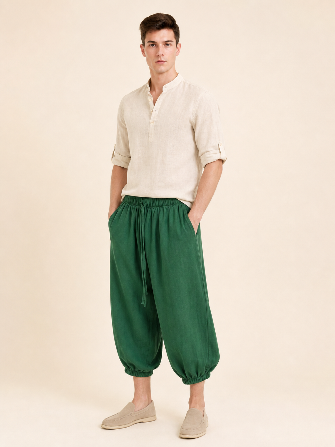 Loose-fit cropped shorts with drawstring, dark green