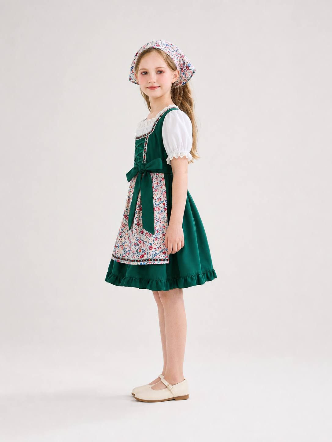 Green Girls’ Dirndl-Style Dress with Apron and Headscarf