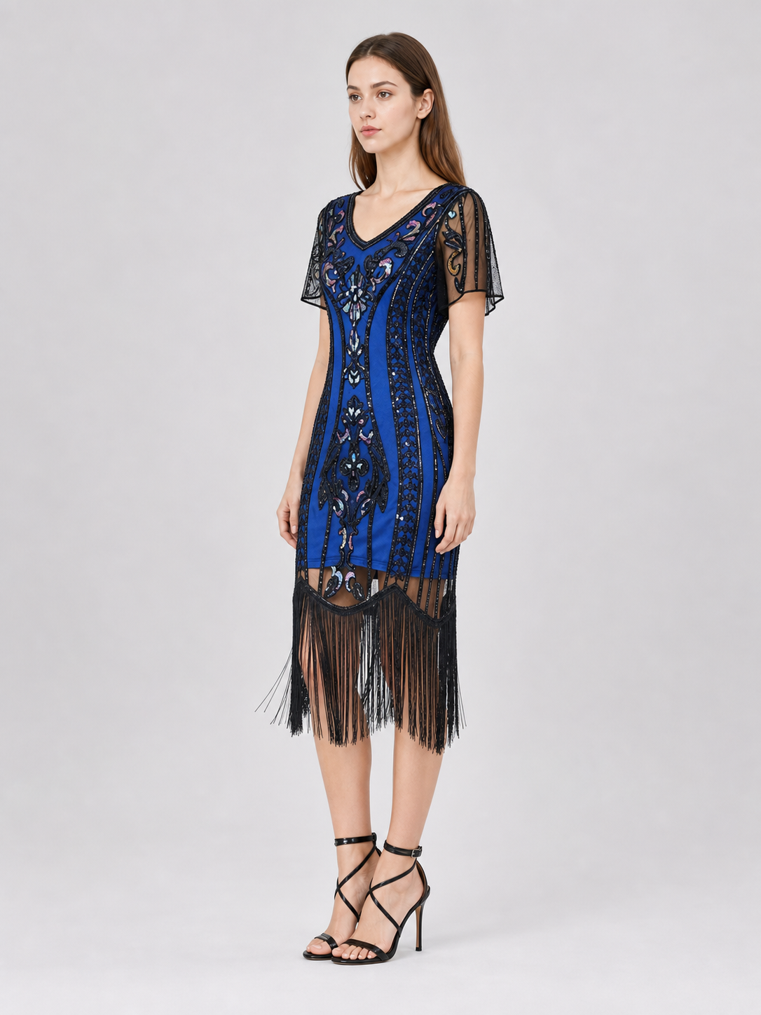 Vintage-Style Flapper Dress with Fringe