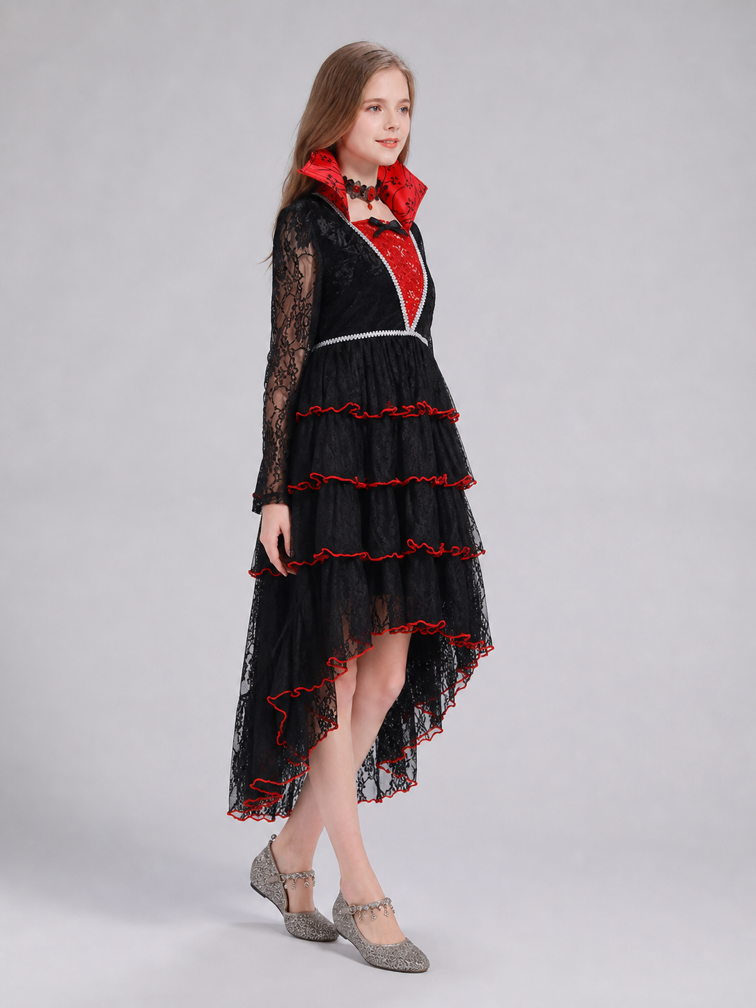 Gothic vampire costume dress with necklace