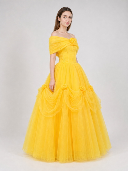 Puffy princess dress for celebrations and the stage