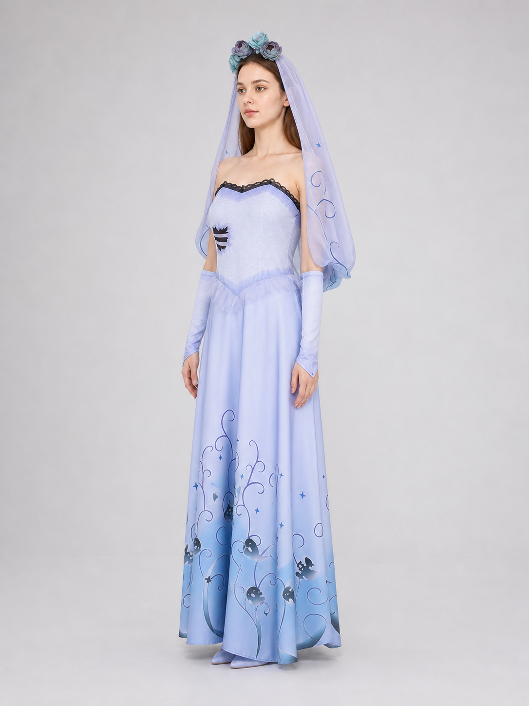 Cosplay Costume: Light Purple Dress with Veil and Decorative Details