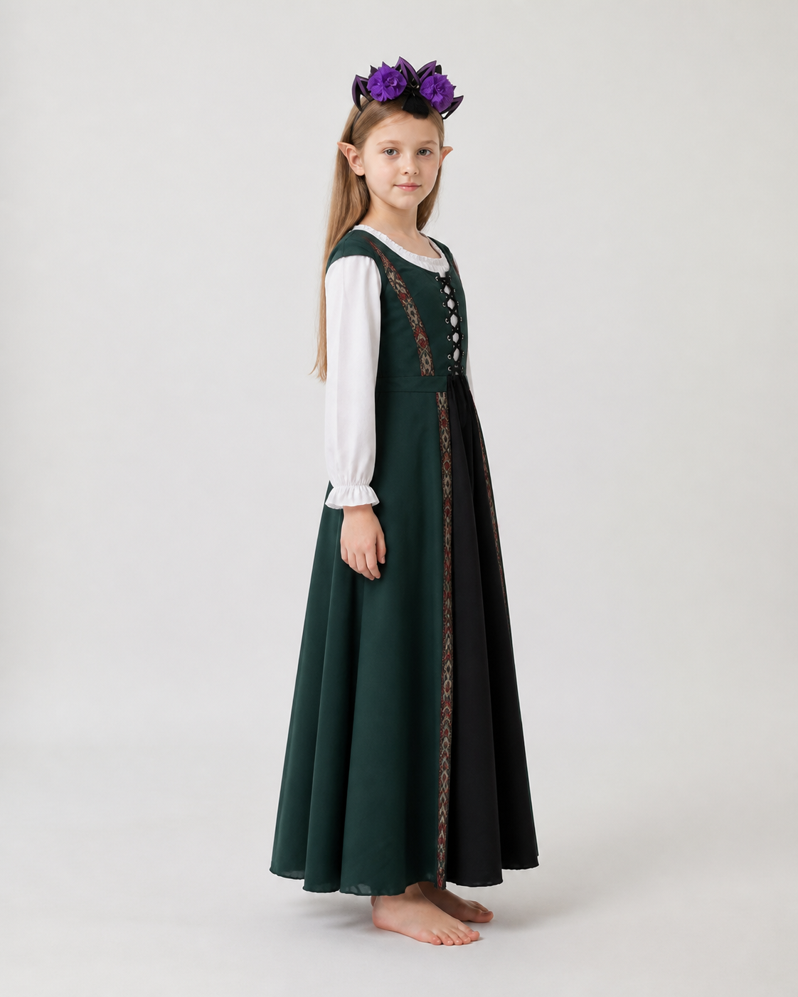 Vintage Halloween Dress with Lace Collar side view