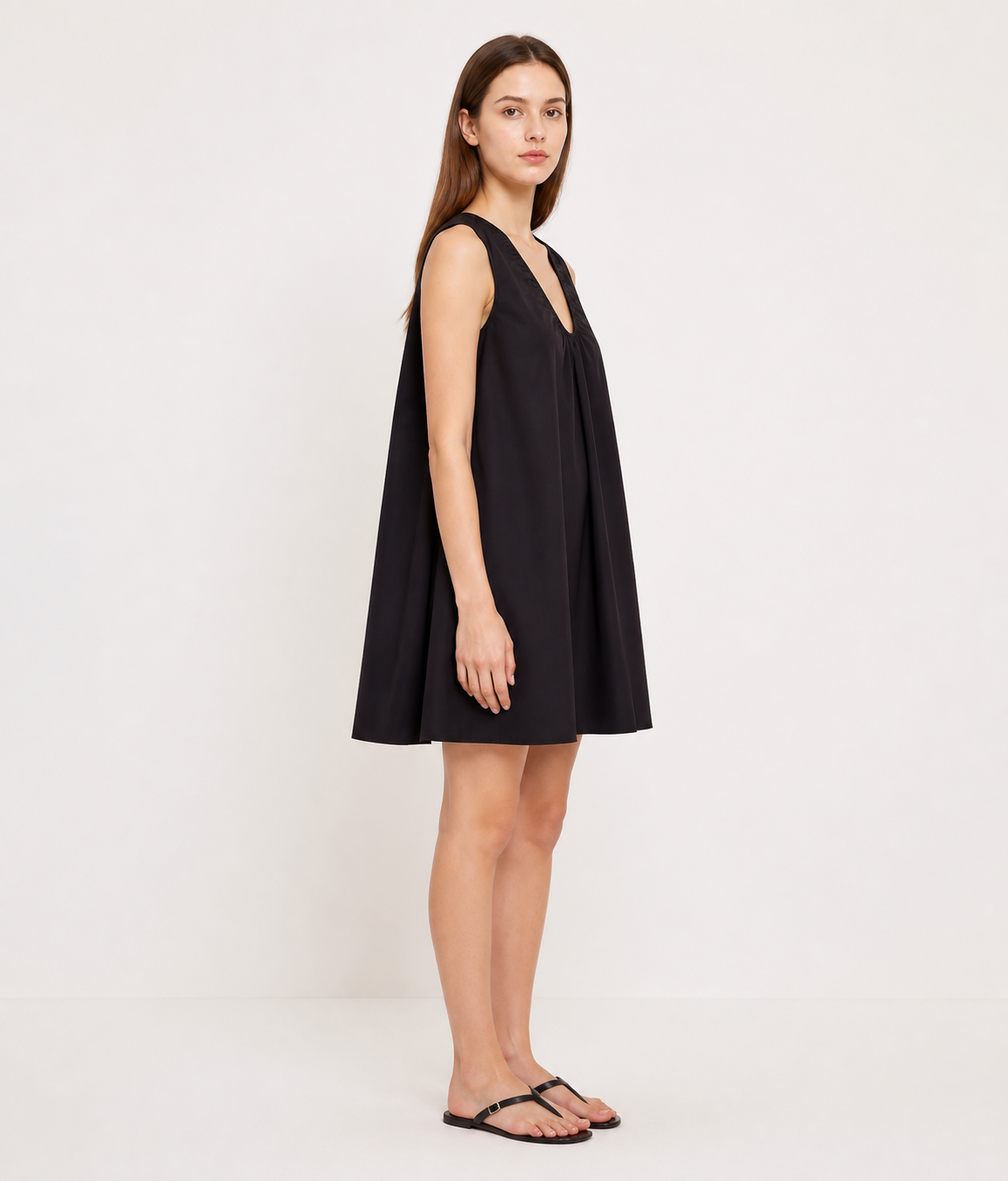 Black Sleeveless Loose A-Line Dress side view
