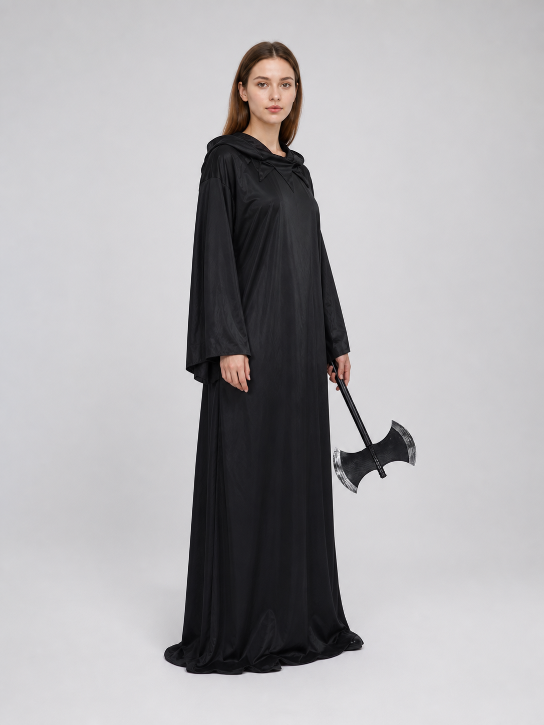 Dark fantasy costume with hood and axe side view 3