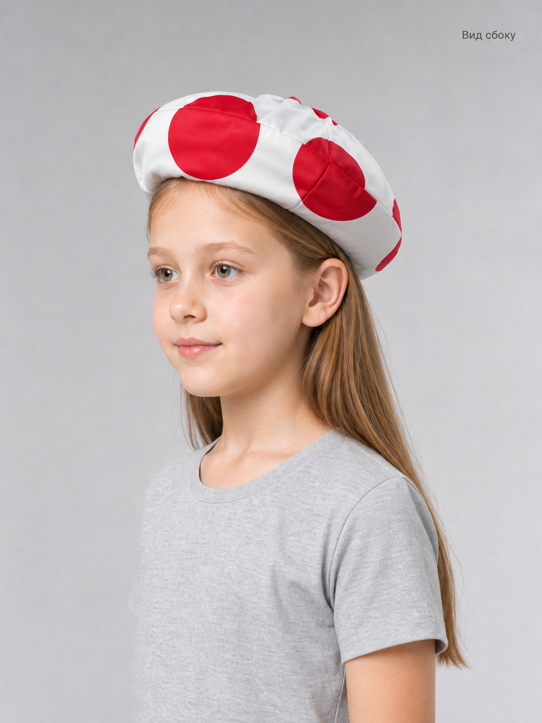 This hat is designed in the style of a mushroom character and is suitable for creating a themed look for costume events, Halloween, stage performances, and photo shoots. The model has a distinctive low, rounded shape with a domed top that r