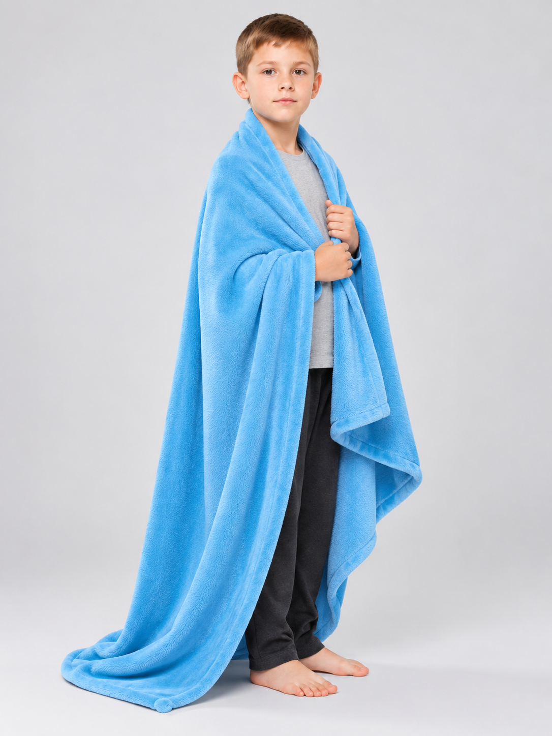 Sky Blue Reversible Fleece Blanket Made of Polyester