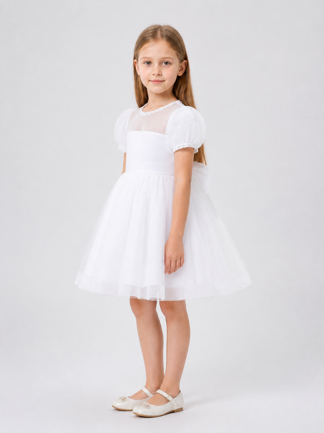 White Princess Dress for Girls with a Full Skirt