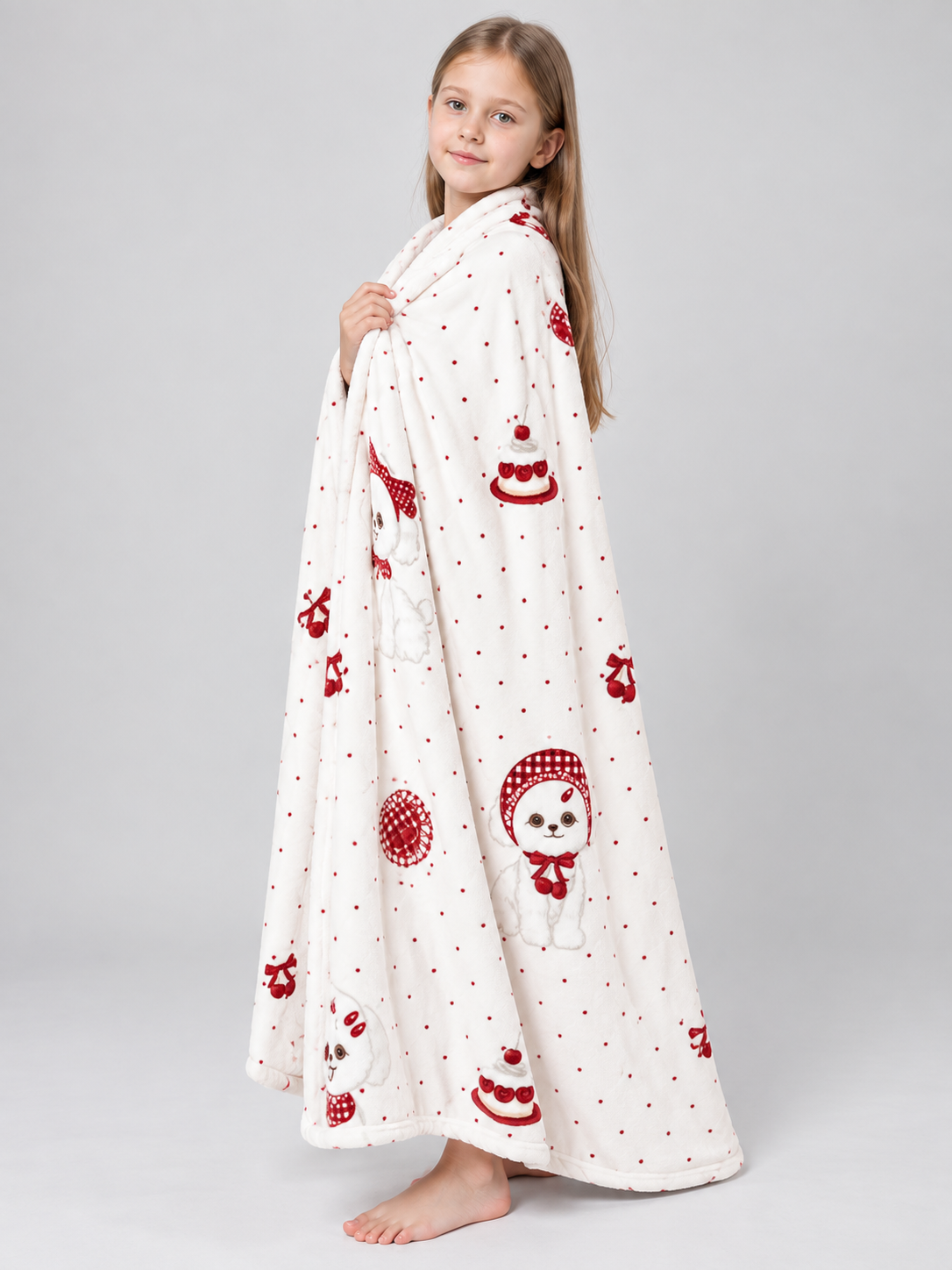 Double-sided blanket with a dog and cherry pastries print