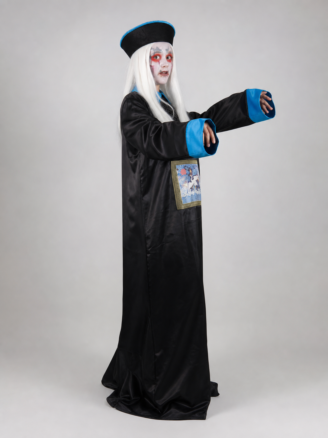 Qing dynasty zombie costume with hat