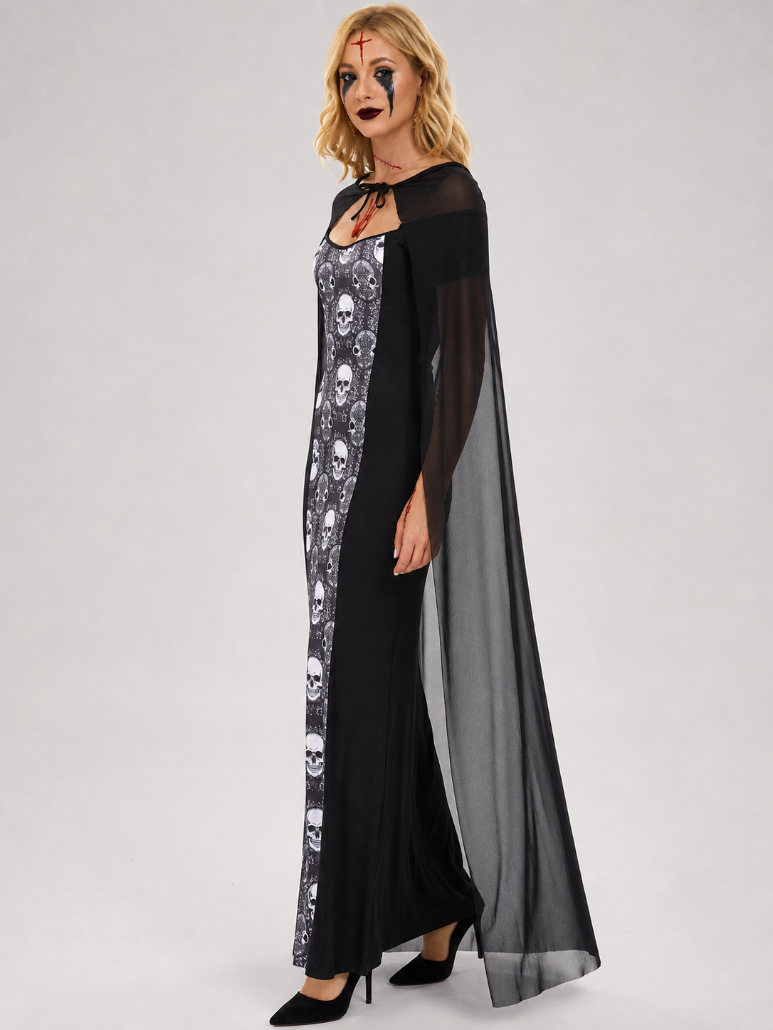 Gothic costume dress with cape for cosplay