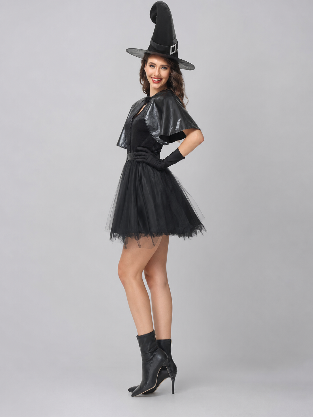 Halloween Costume: Black Dress with Cape