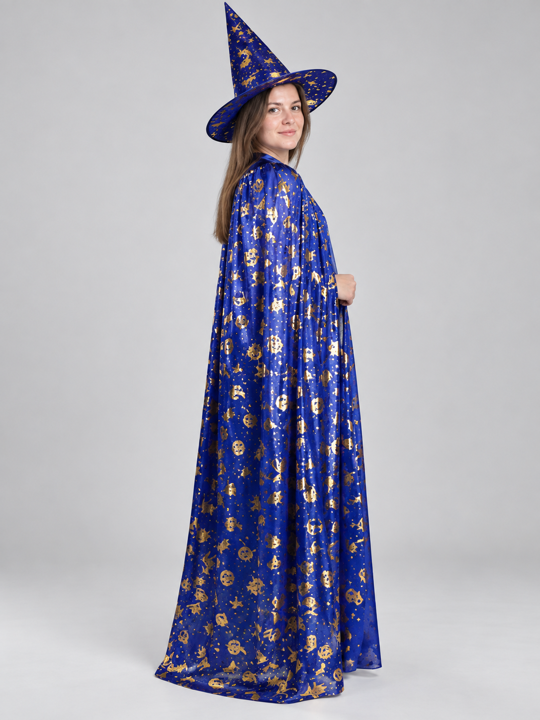 Carnival costume with floor-length cape and hat, blue