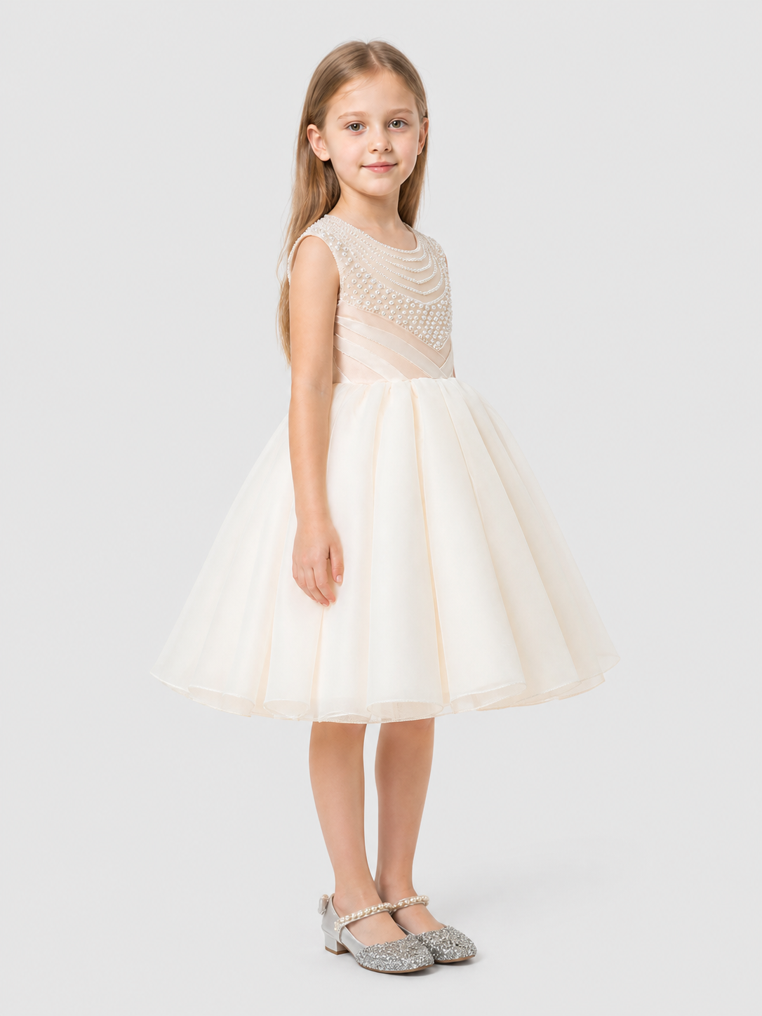 Full Dress with Pearls and Sequins for Special Occasions
