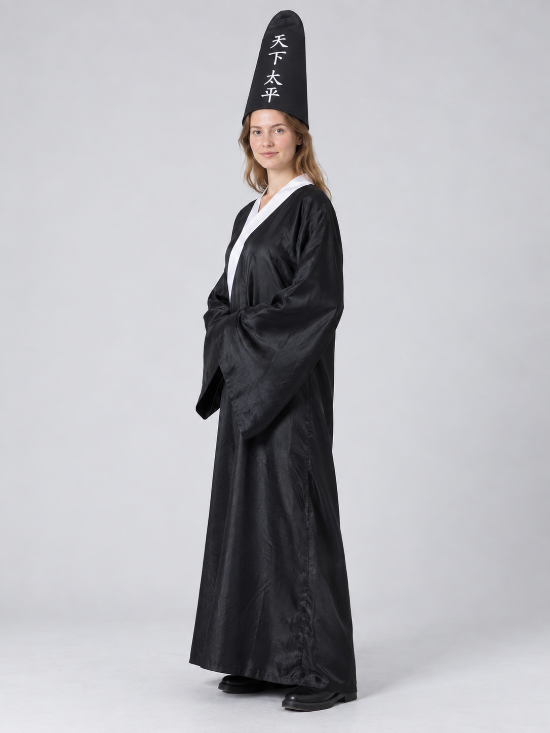 Halloween Carnival Costume: Black Robe, Hat
