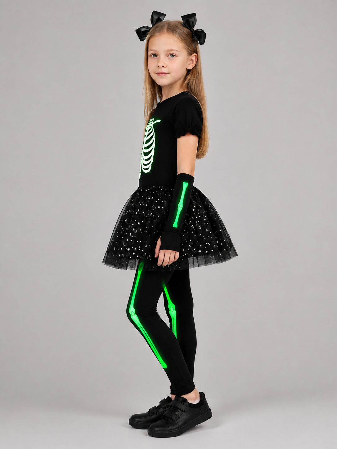 Children's Carnival Costume with Mask and Tutu Skirt side view