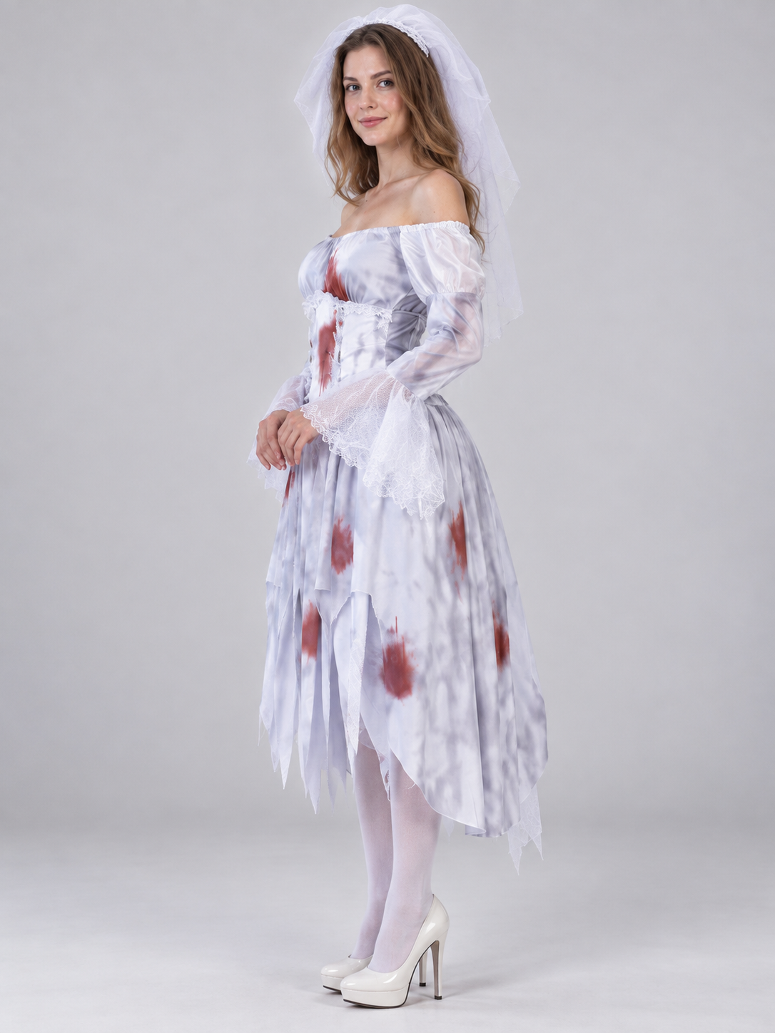 Ghost Bride Costume: White Dress with Veil