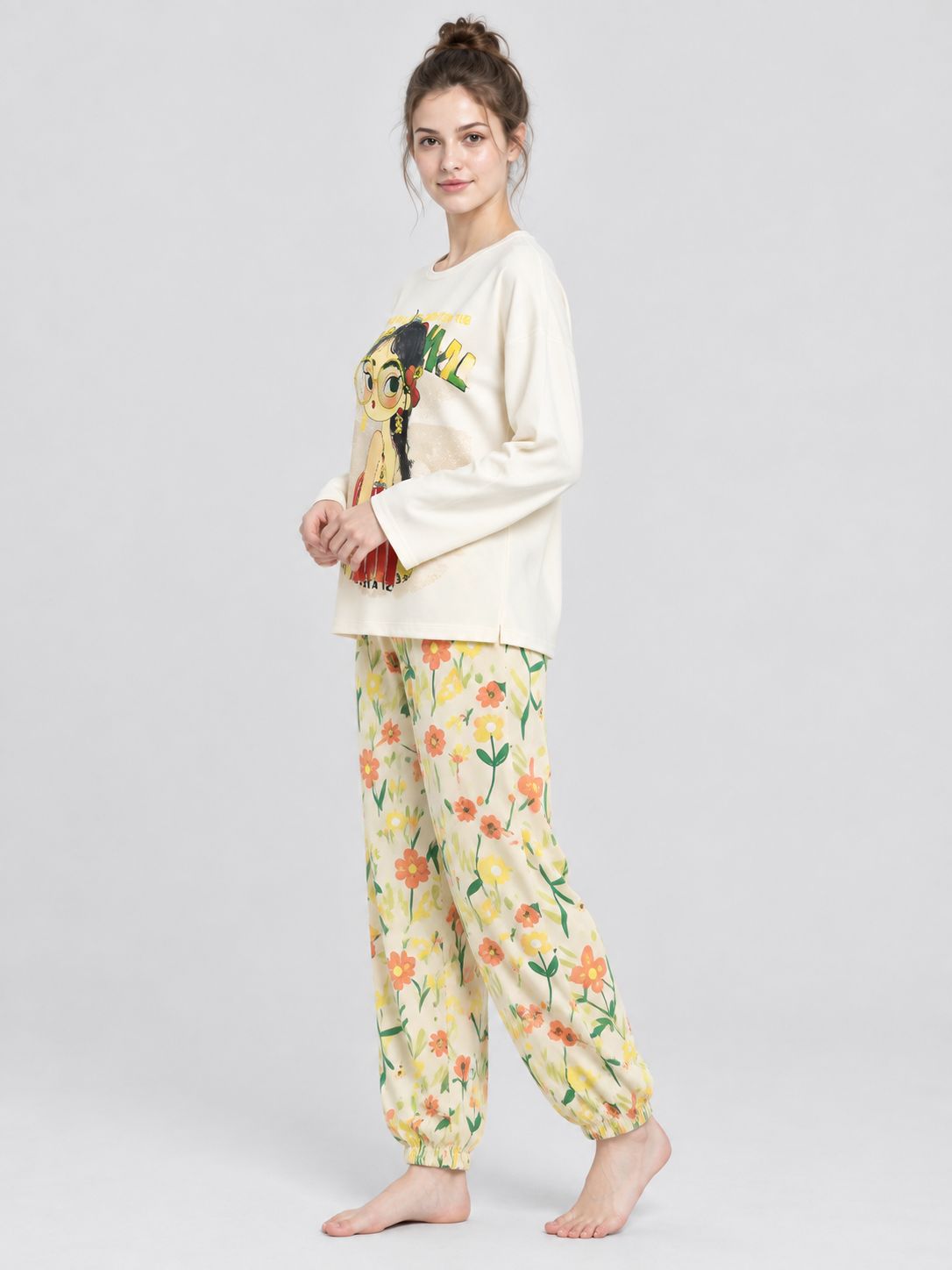Pajama Set with Long-Sleeve Top and Long Pants with Cartoon Print