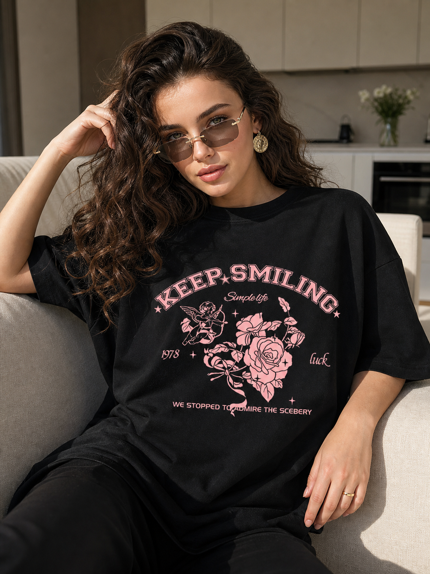 Women's black T-shirt with rose and angel print, loose fit