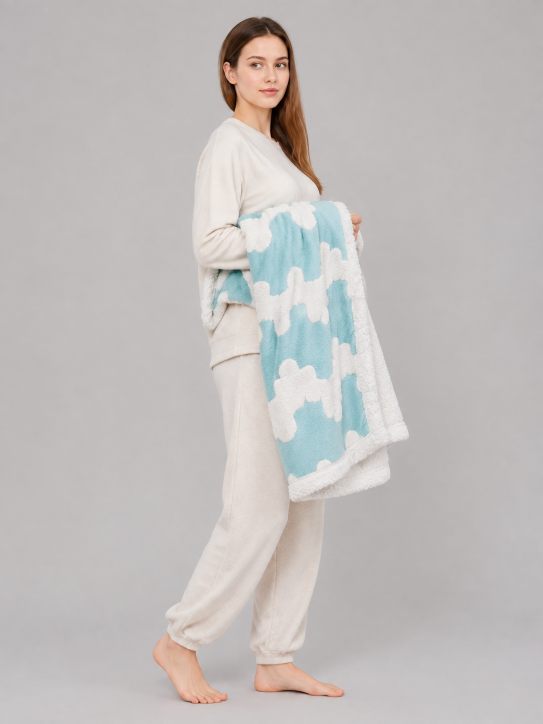Reversible Pet Blanket with Cloud Pattern side view