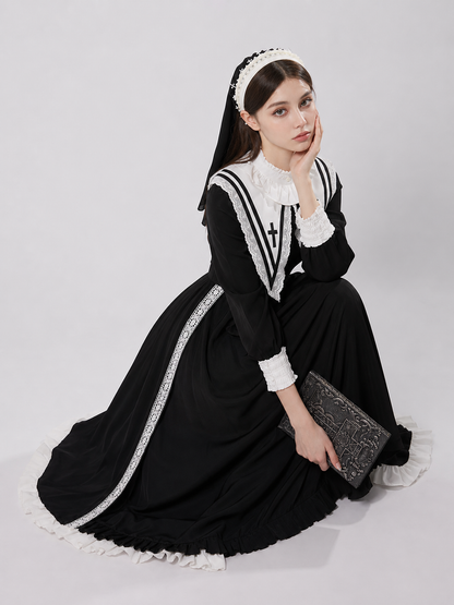 Nun Costume with Veil and Dress