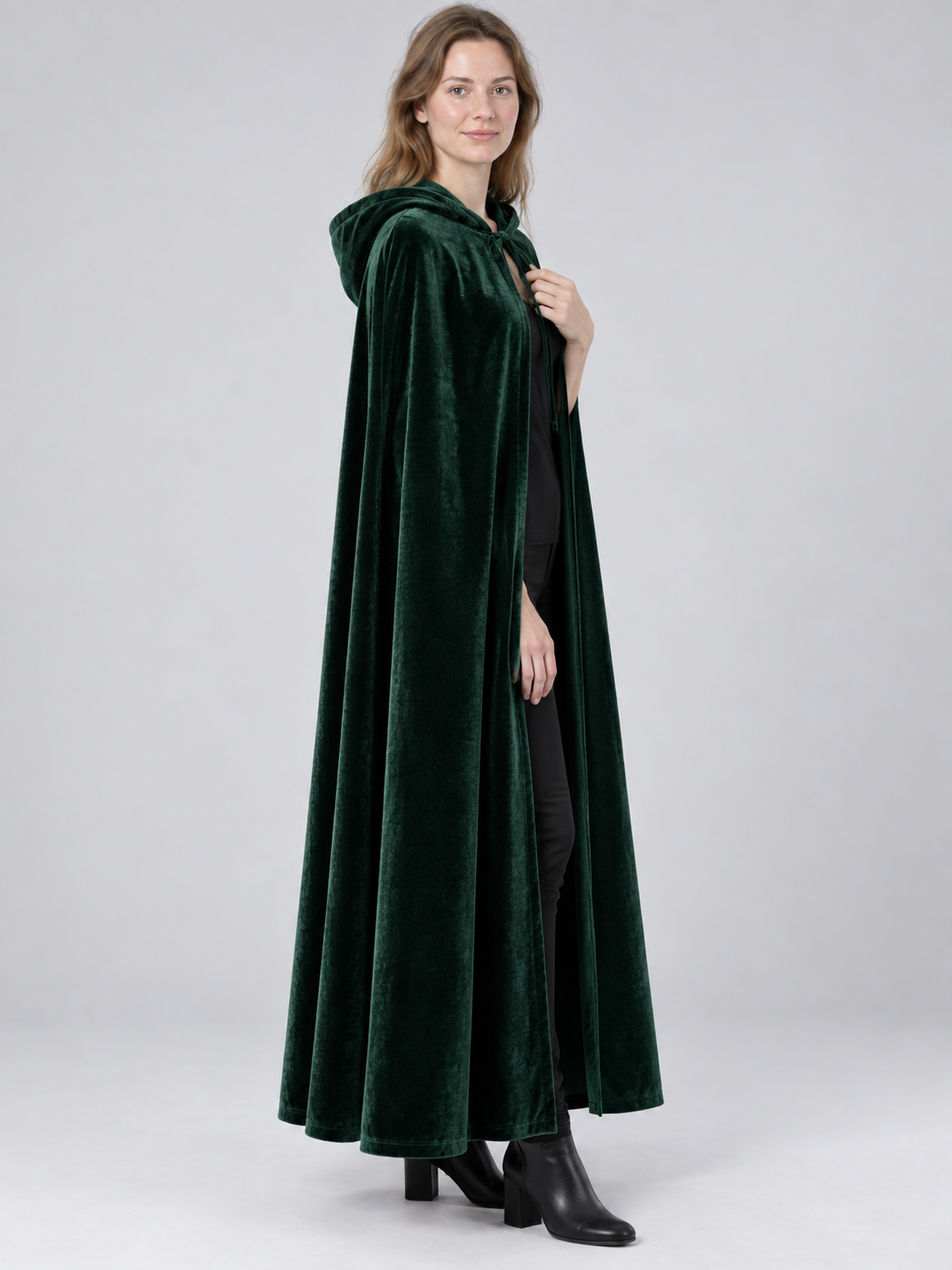 Hooded Cape Cloak in Dark Green Velvet