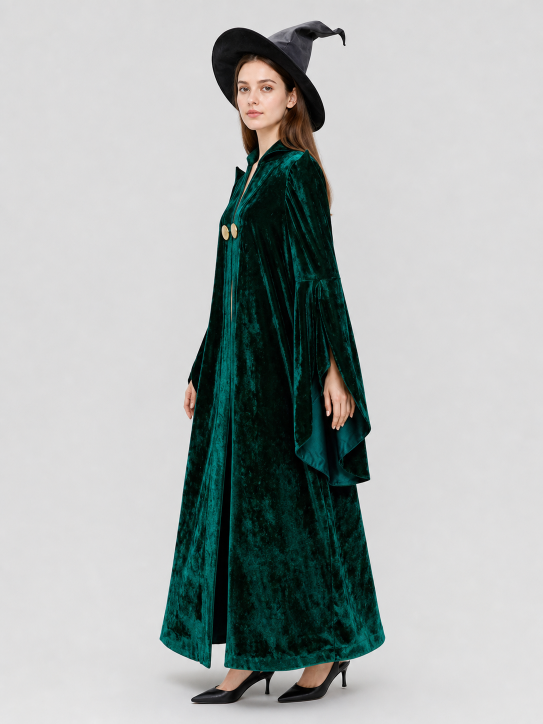 Cosplay Costume: Long Robe and Pointed Hat
