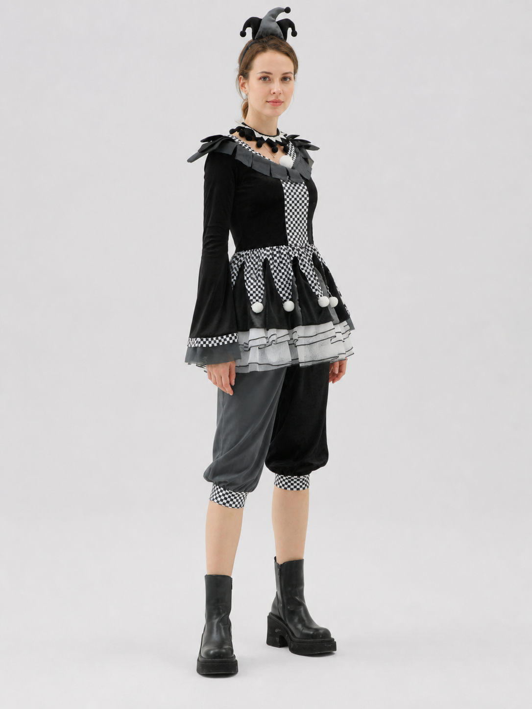 Circus Evil Clown Costume with Balls for Halloween