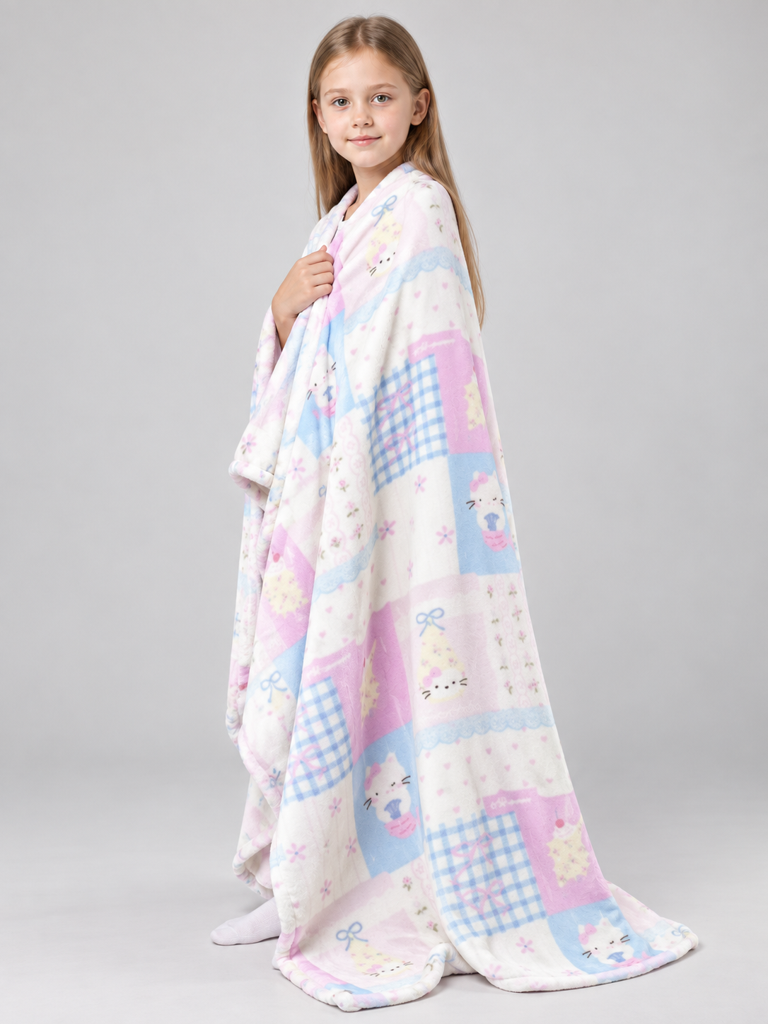 Reversible Fleece Blanket with Kittens and Bows, Pastel