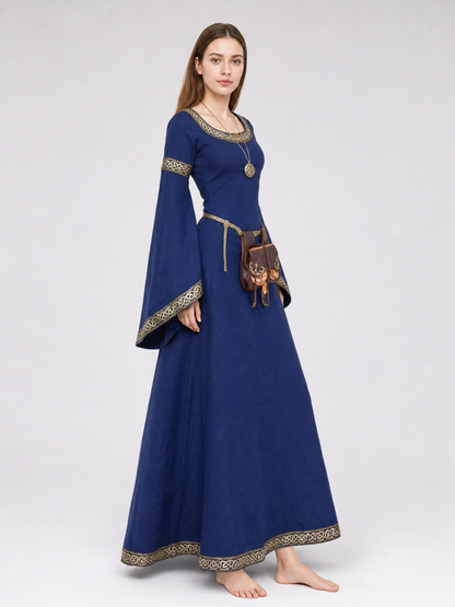 Long Medieval Dress with Belt and Pendant