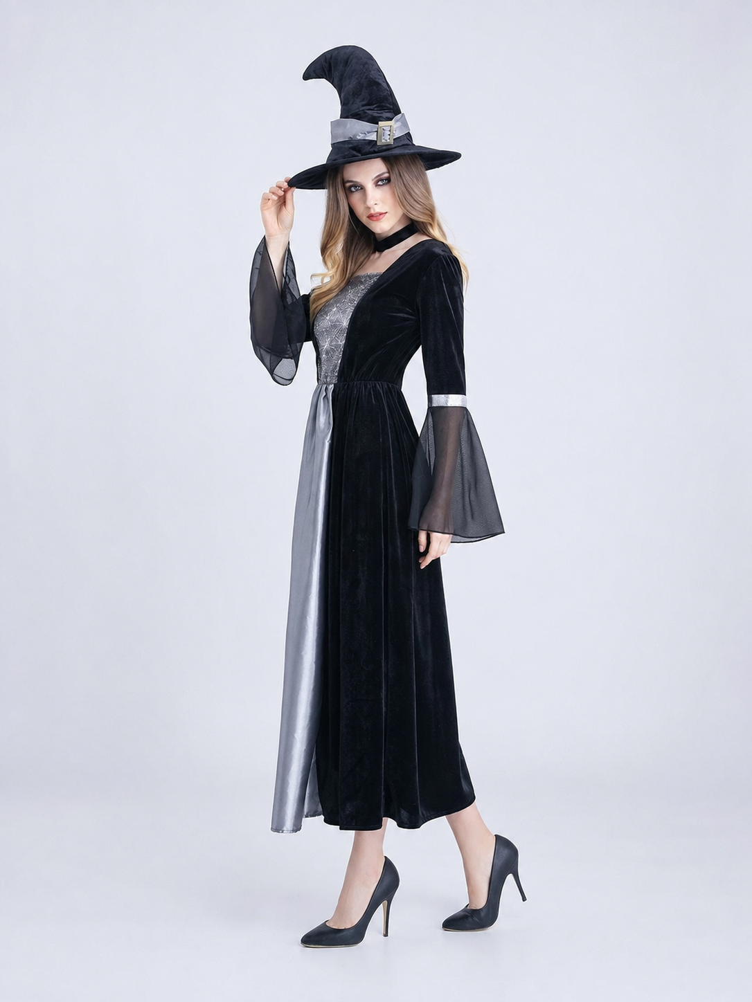 Halloween Witch Costume: Dress and Hat