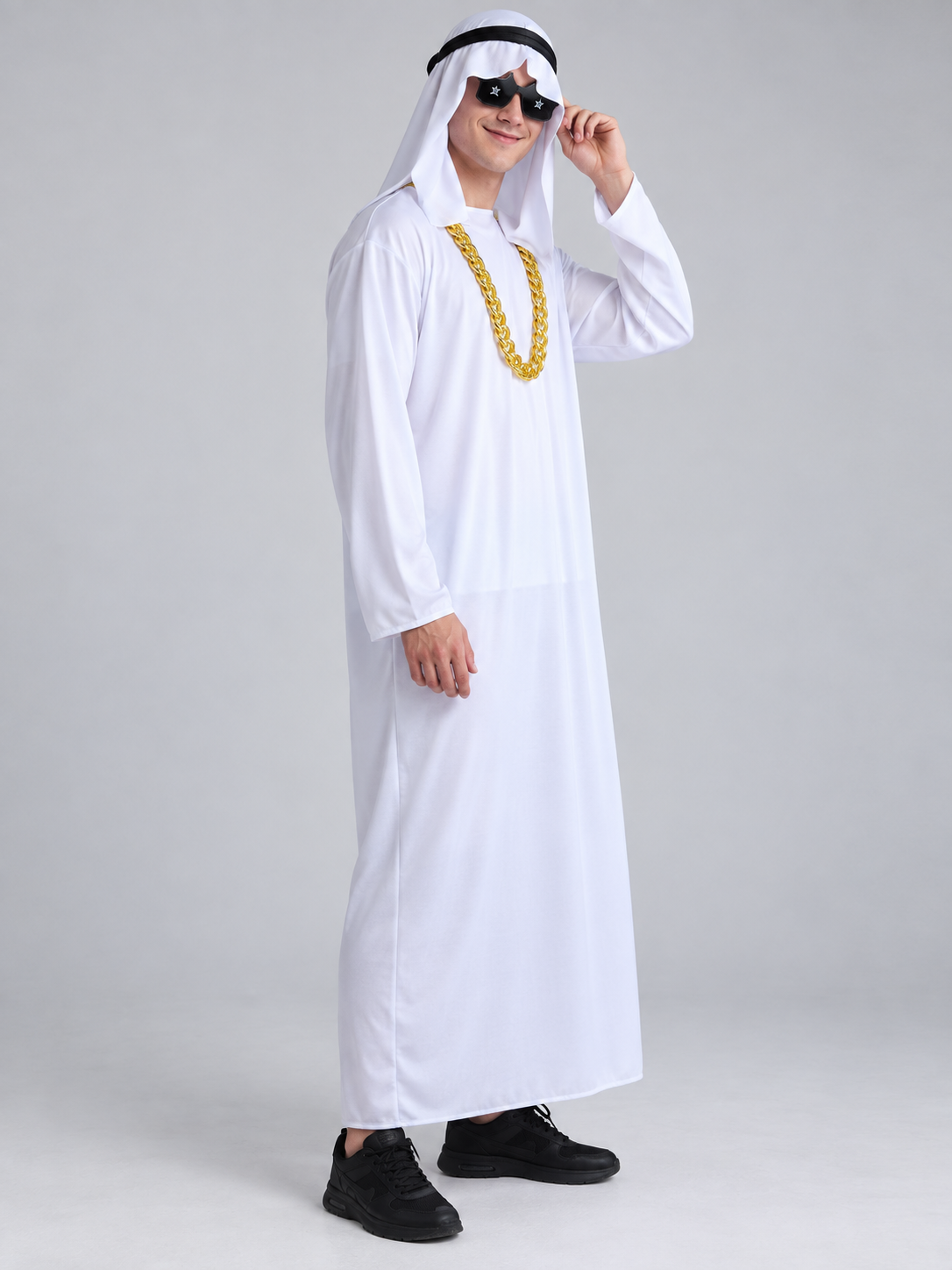 Carnival costume with a long head covering and chain