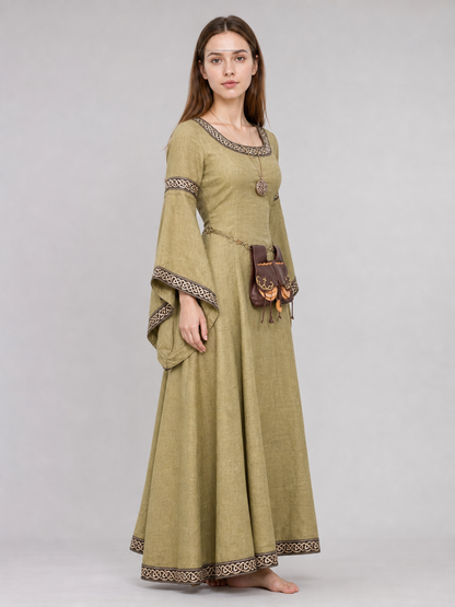 Medieval Long Dress with Pendant and Bag