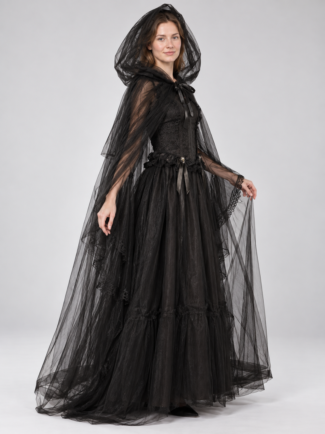 Black Vampire Costume with Veil and Sleeves
