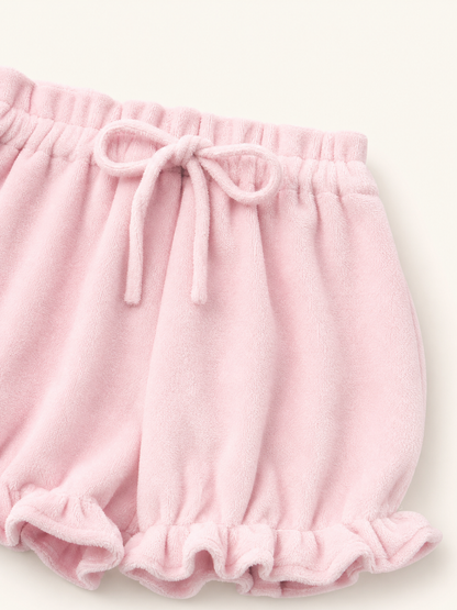 These bloomer shorts feature a cute, playful style and are suitable for everyday