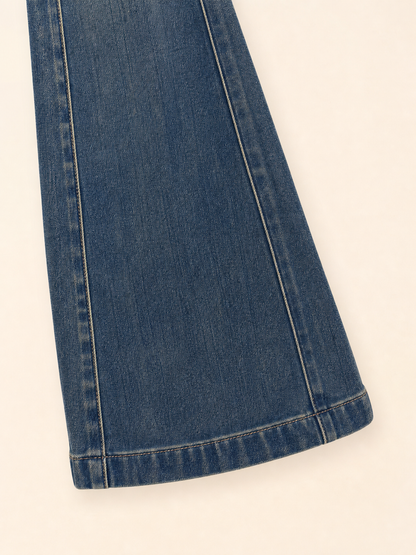 Wide-leg jeans with a faded effect