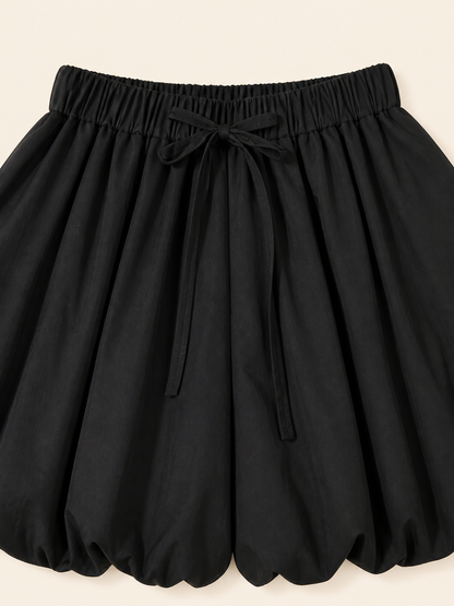 Mini skirt with a high elastic waistband and a full silhouette