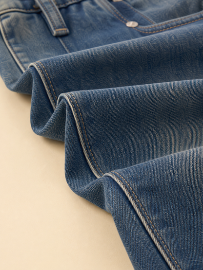 Wide-leg jeans with a faded effect
