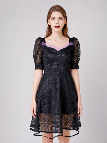 Gothic Lace Dress with a Square Neckline Costume Dresses detail 3