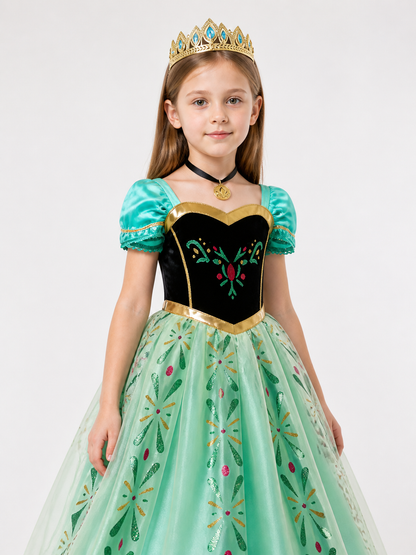 Princess Costume for Halloween and Cosplay Costumes detail 2