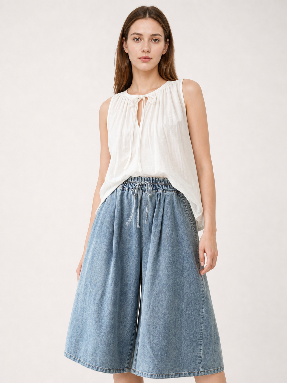 Light Blue Palazzo Pants with an Elastic Waist product detail 2