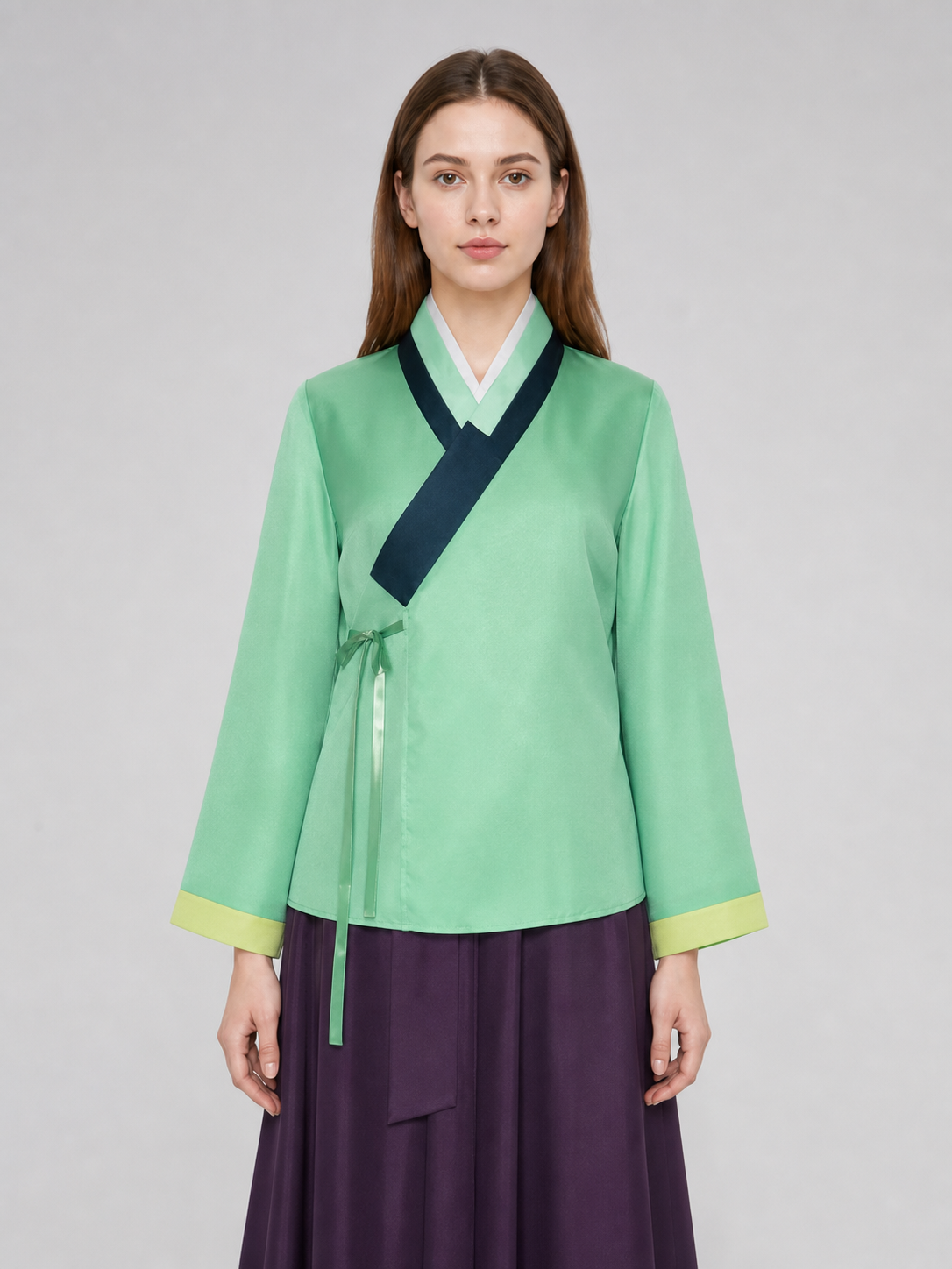 Hanfu cosplay costume inspired by "The Apothecary Diaries: Maomao"