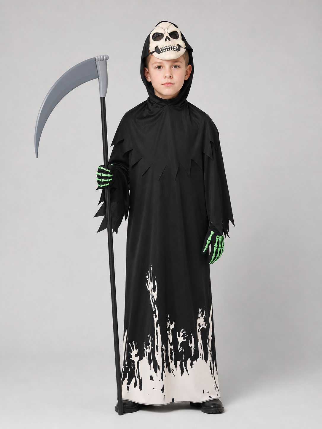 Death Costume with Mask, Glow-in-the-Dark Gloves, and Scythe Costume Masks detail 3