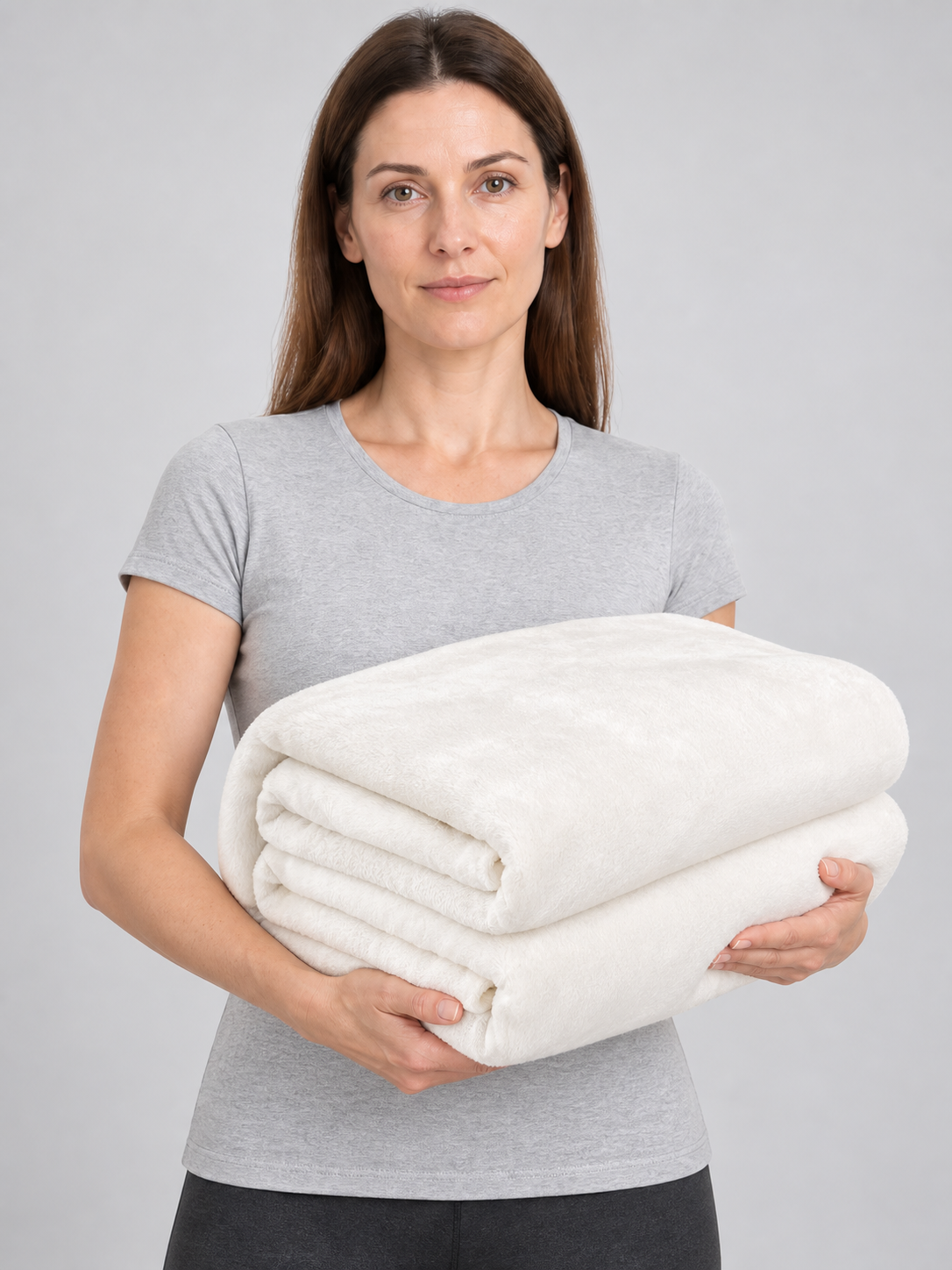 Pearl-white flannel blanket with a fuzzy texture