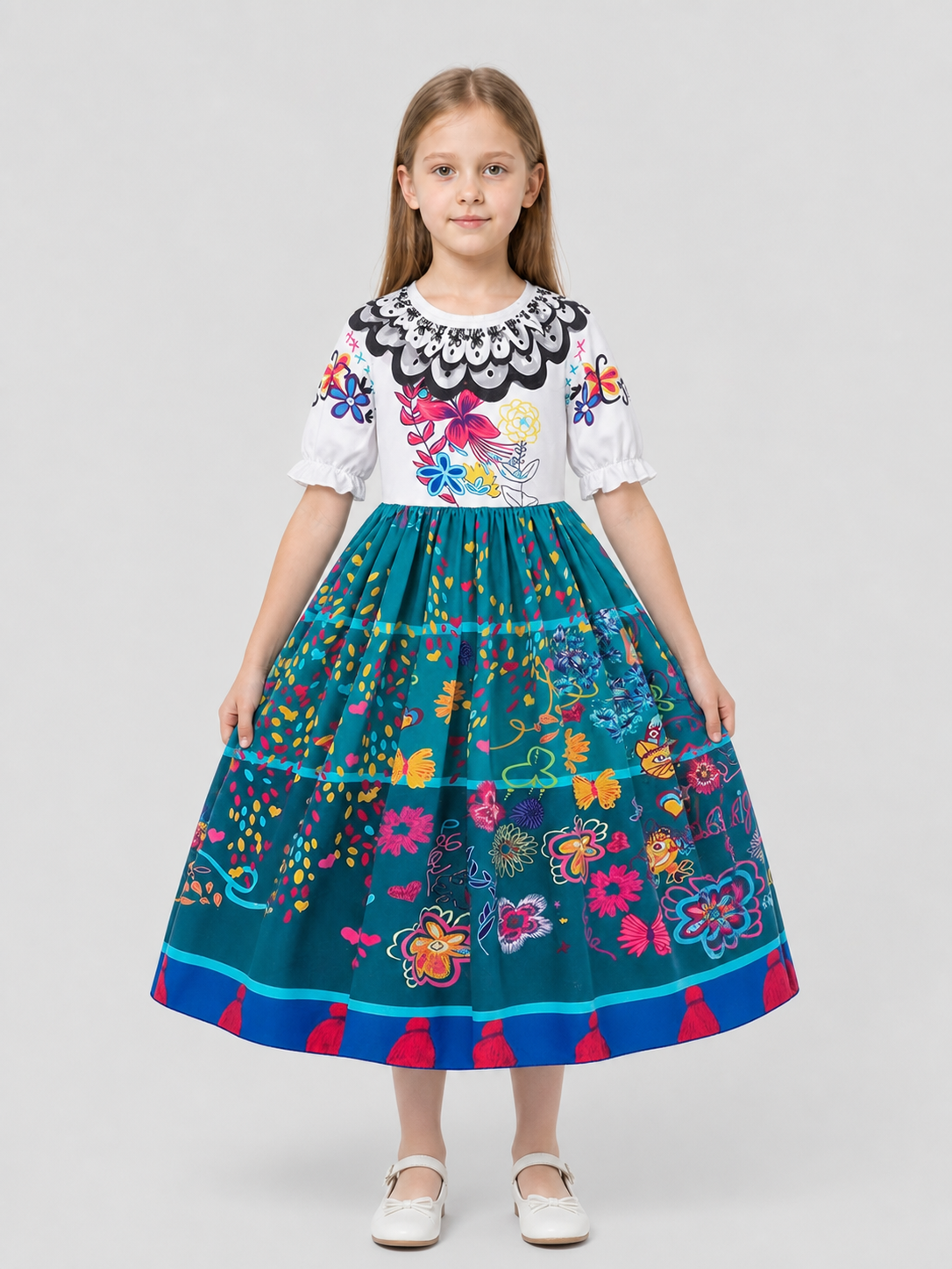 Children's cosplay dress inspired by the film Encanto Costume Dresses detail 3