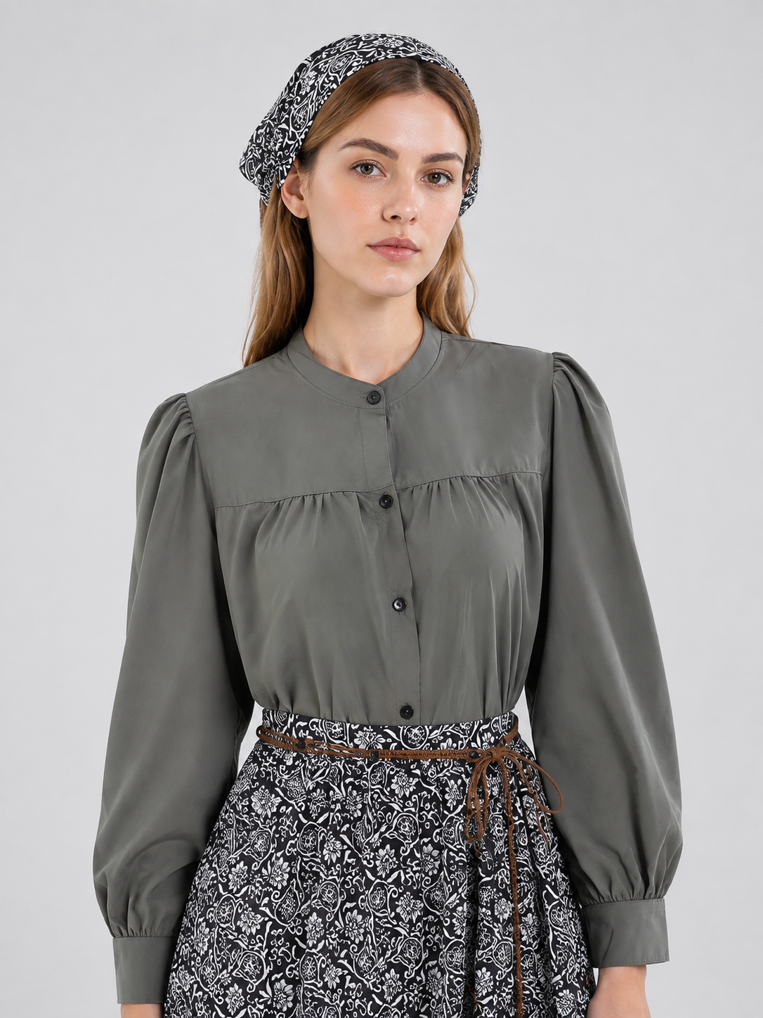 Stage Costume with Skirt, Headscarf, and Belt Costumes detail 2