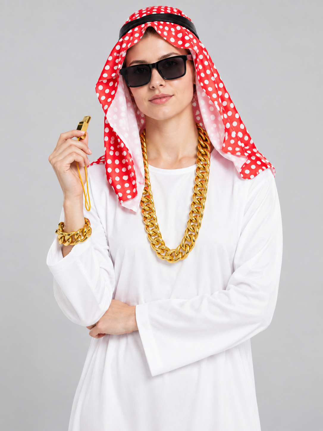 Arabian-themed carnival costume with a robe and headscarf Costumes detail 2