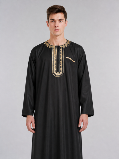 Long loose-fitting Islamic tunic with embroidery